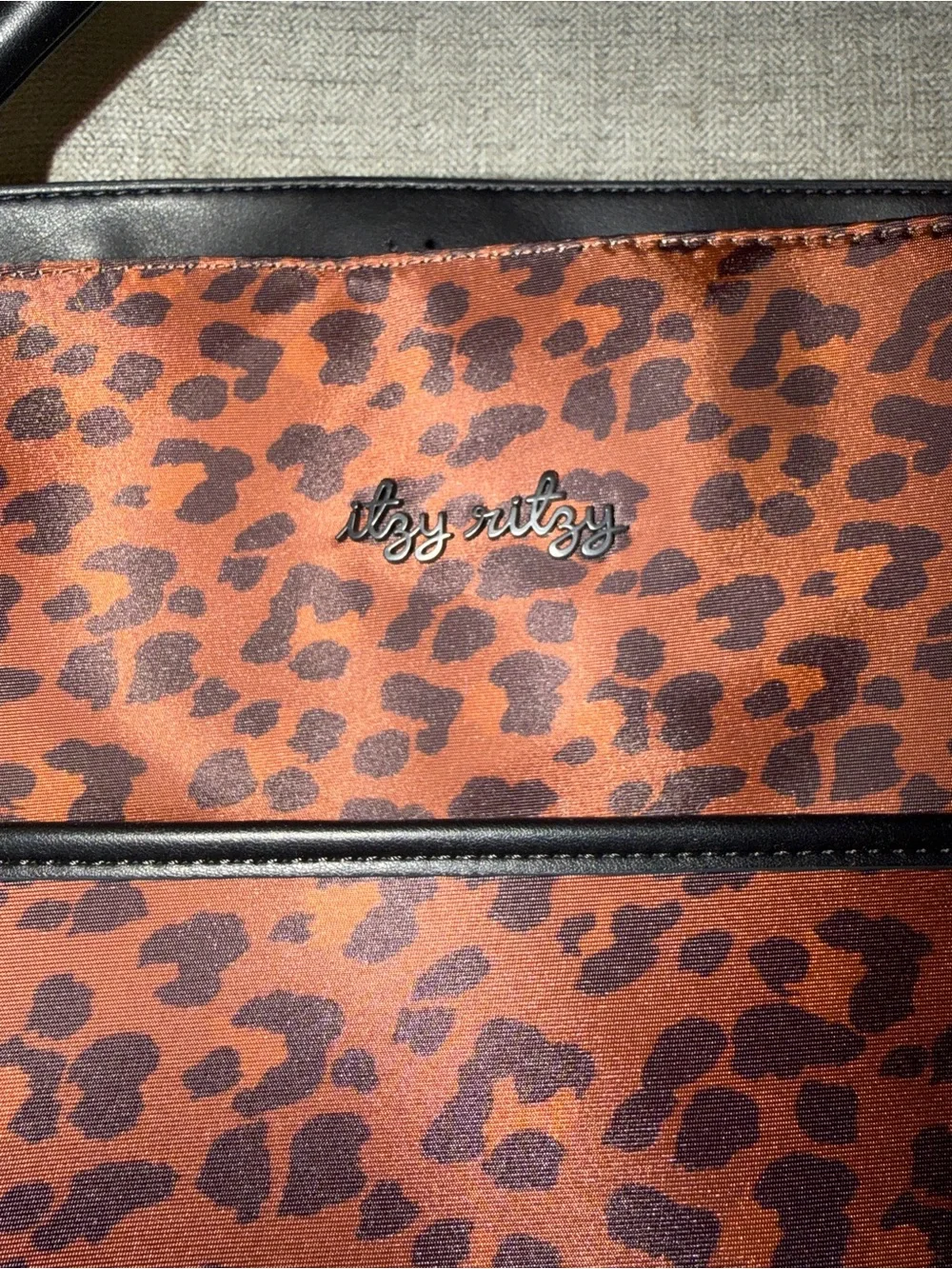Itzy Ritzy Leopard BOSS TOTE Diaper bag